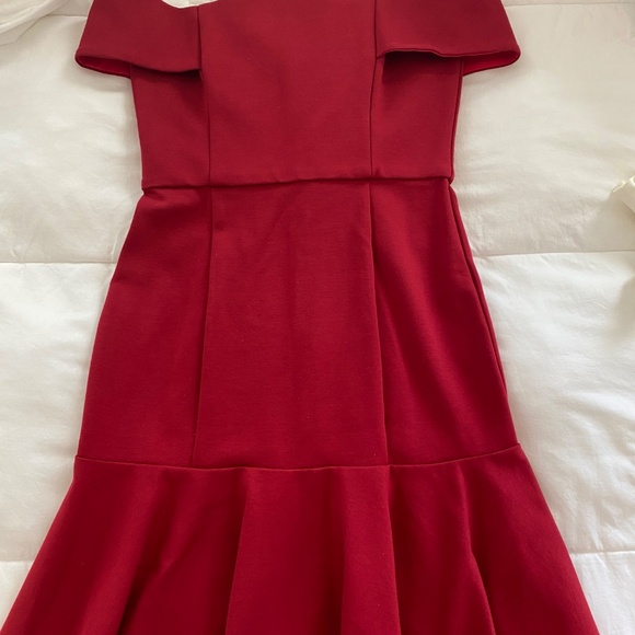 NWT $495 N NICHOLAS Red Ponti Off Shoulder Mini Party Cocktail Dress - Size 4 - Picture 7 of 9